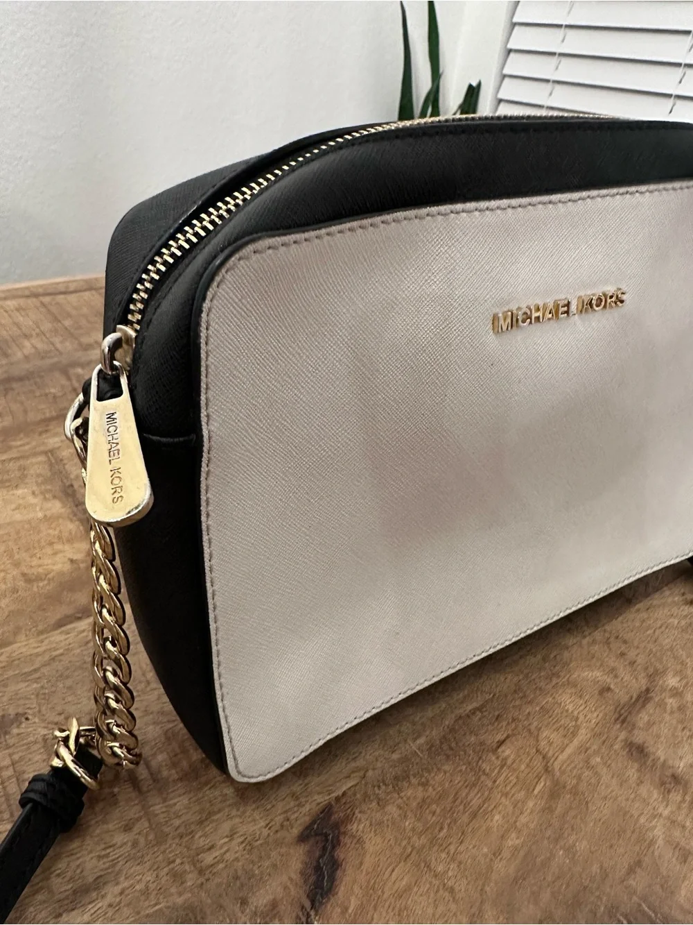 Michael Kors chic michael